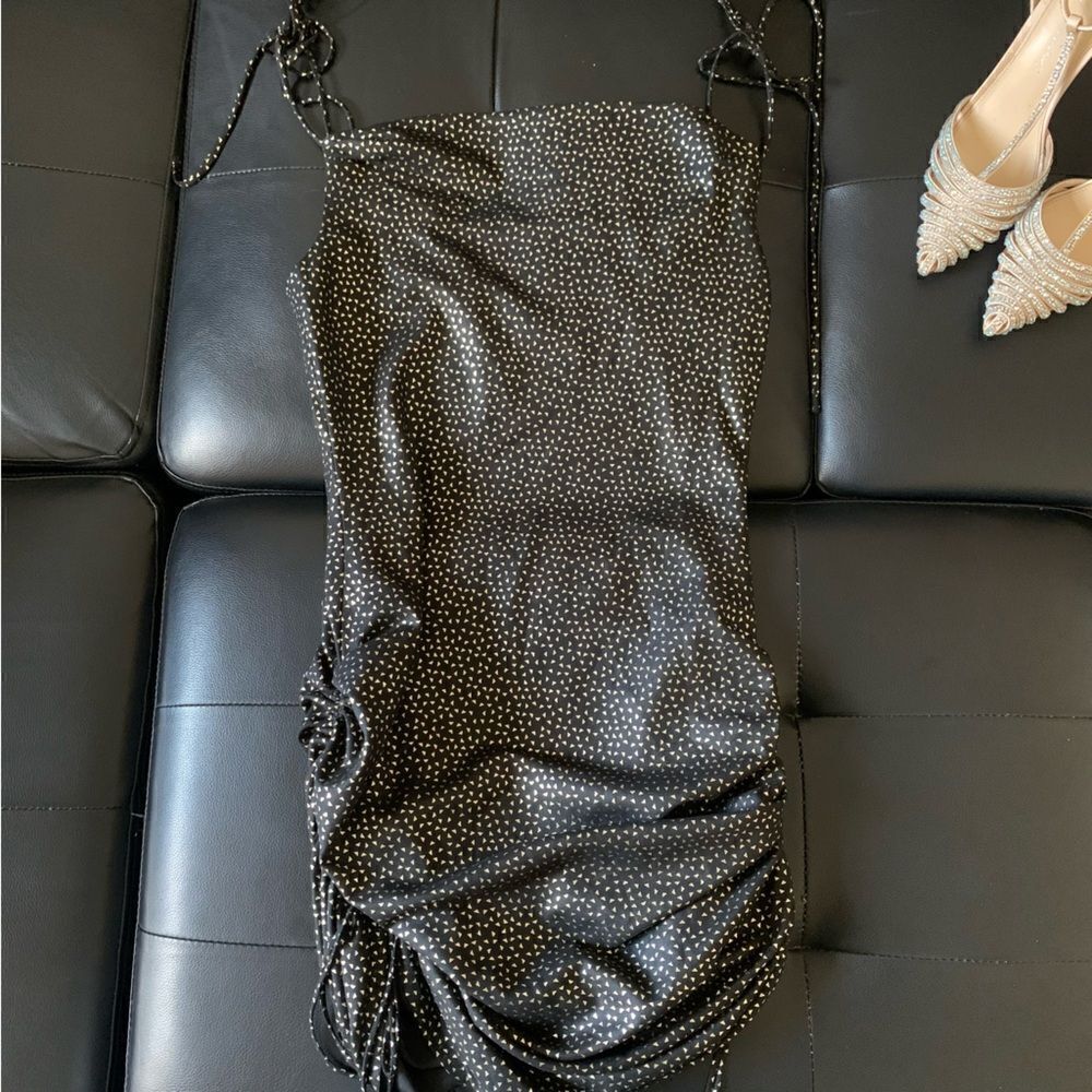 H:OURS BLACK MINI DRESS - Picture 5 of 9